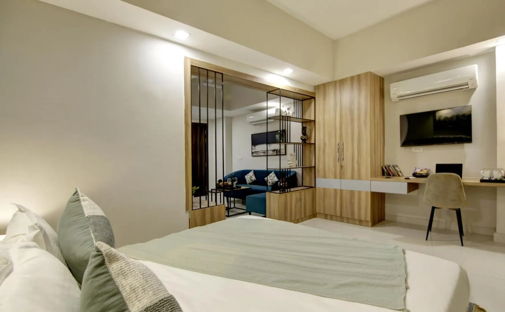 Aparthotel Saltstayz Premier Executive Serviced Apartment - Golf Course Extension Road Gurgaon